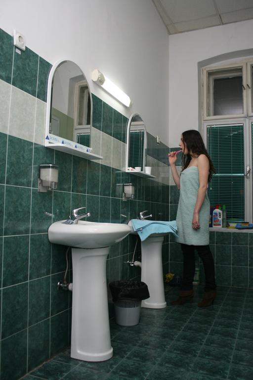 Central Station Hostel Βελιγράδι Εξωτερικό φωτογραφία